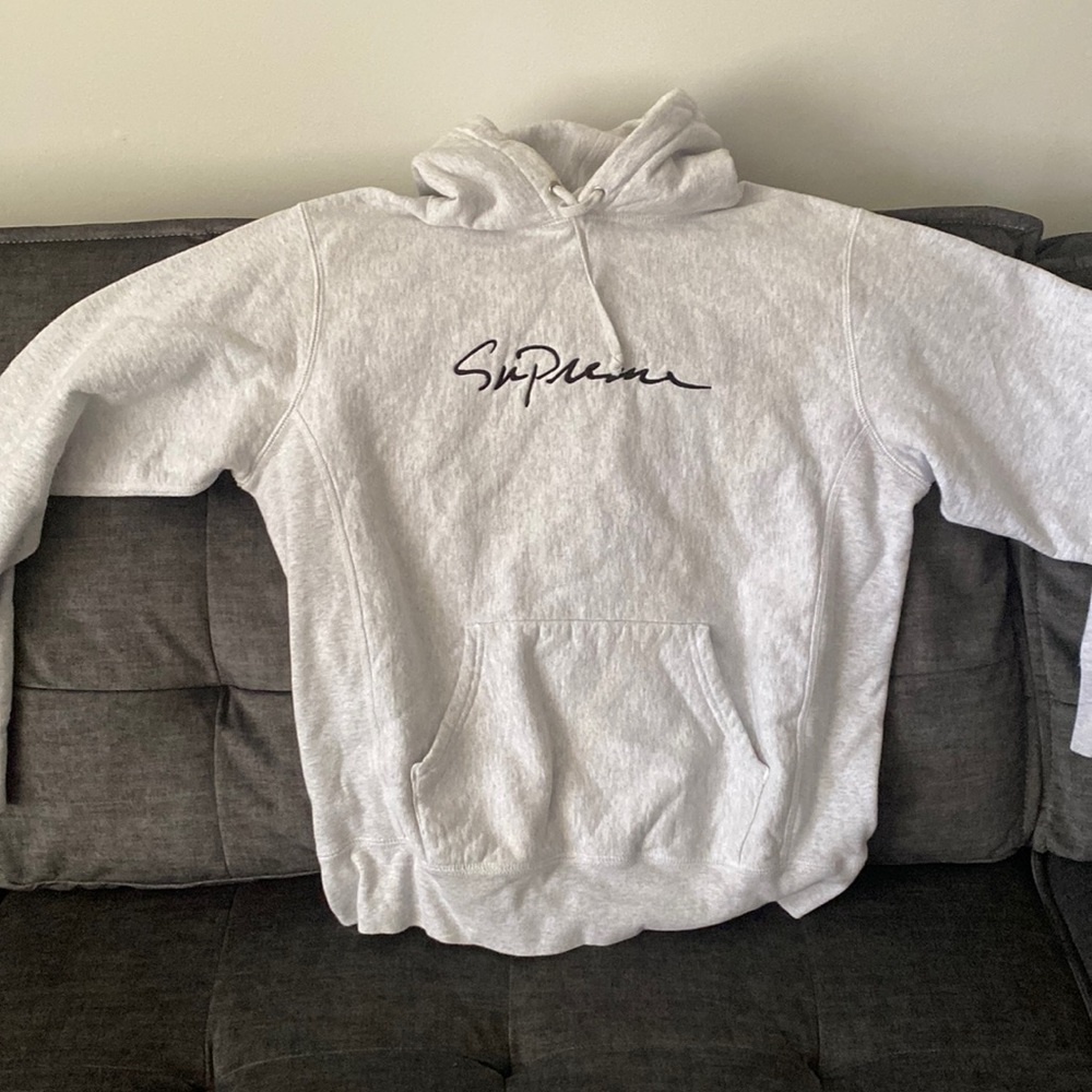 Supreme Hoodie